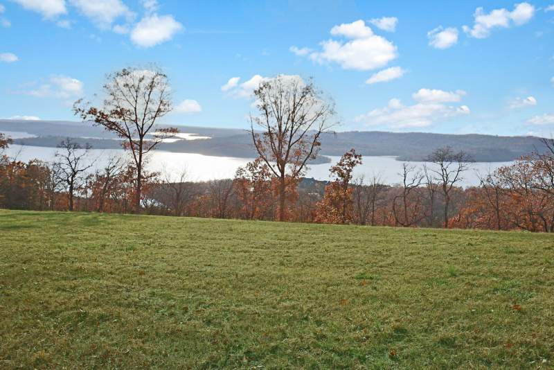 Lake View Lot That Will Leave You Breathless Image